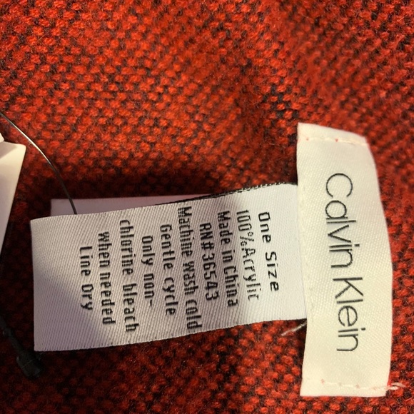 COPY - Calvin Klein wraps - Picture 3 of 4